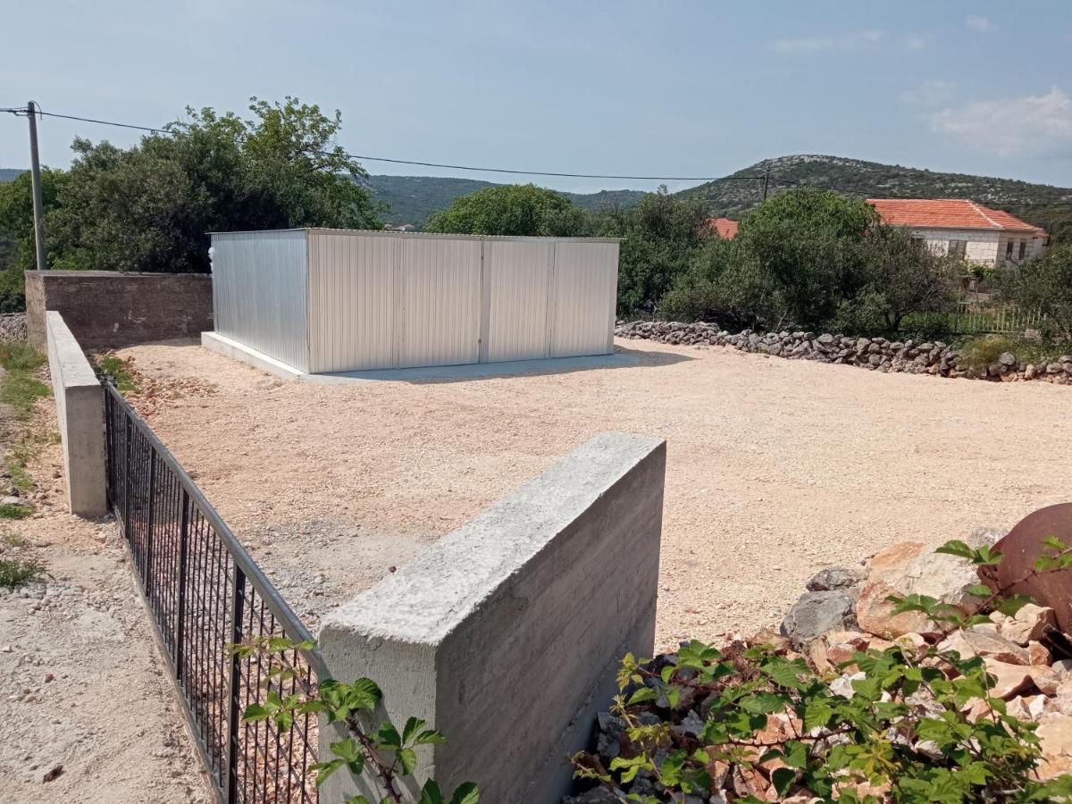 Villa Kuca Ella Vinišće Esterno foto