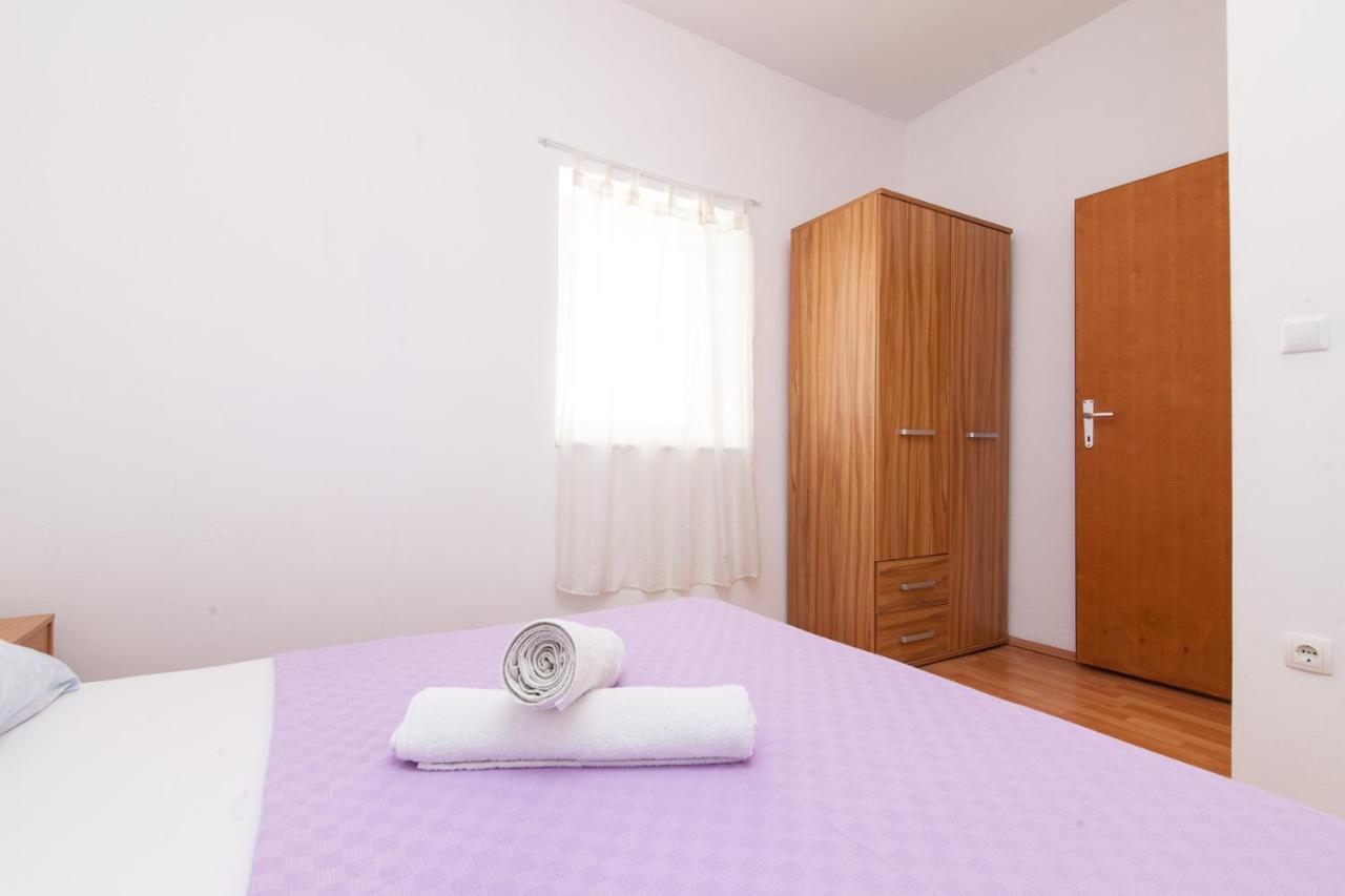 Villa Kuca Ella Vinišće Esterno foto