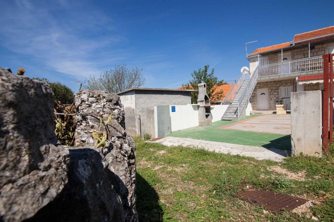 Villa Kuca Ella Vinišće Esterno foto